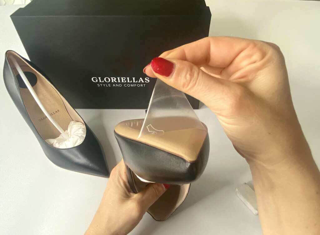 Gloriellas Stilettos Anleitung Entfernen Schutzfolie