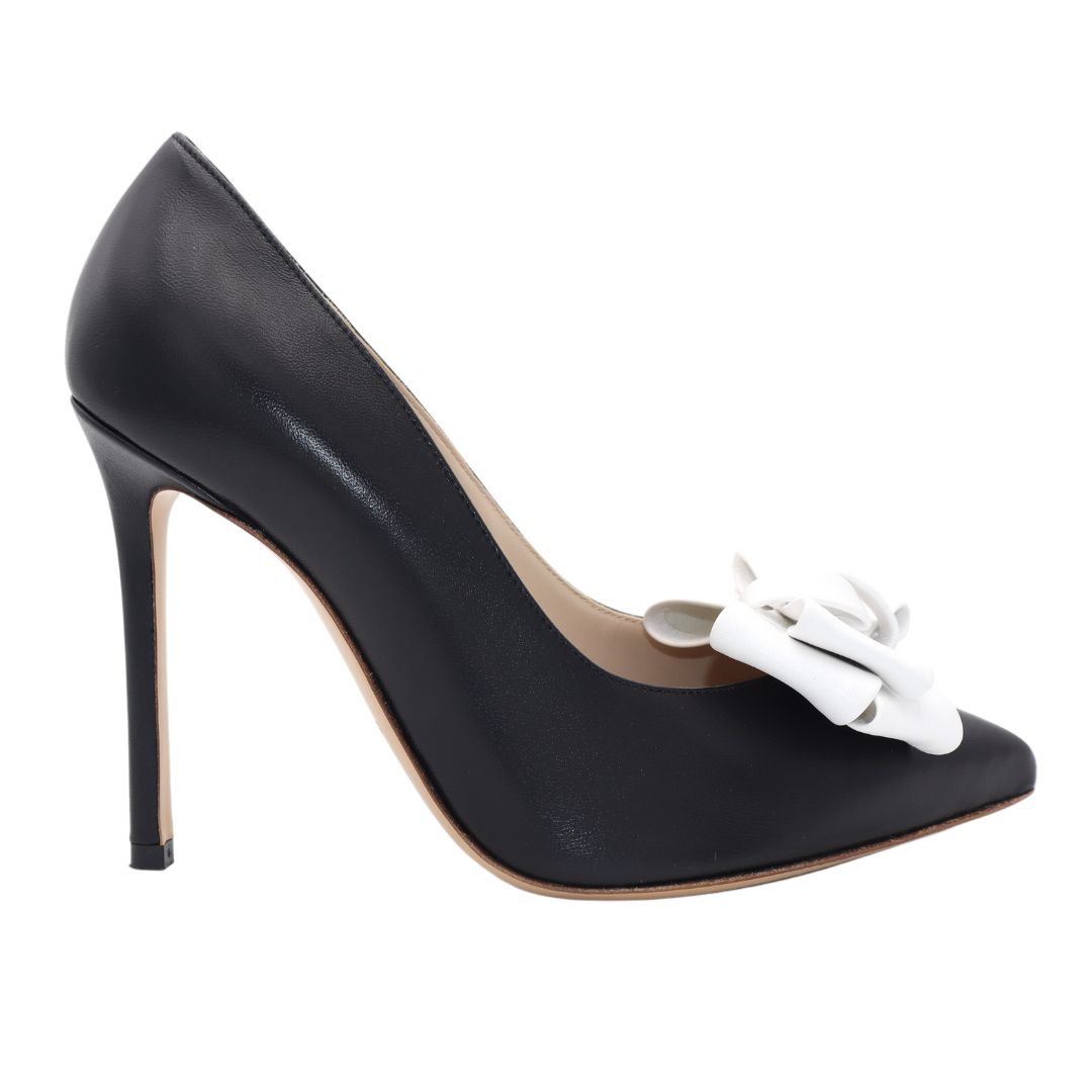 GLORIELAS Clip White Party Gloriellas Schuhclip White Party weie Schleife aus veganem Leder mit schwarzen High Heels