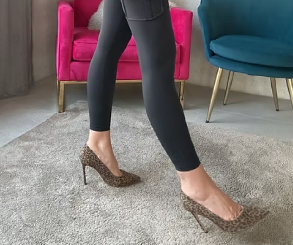 Gloriellas Stilettos Wild Leo wie läuft man richtig in High Heels