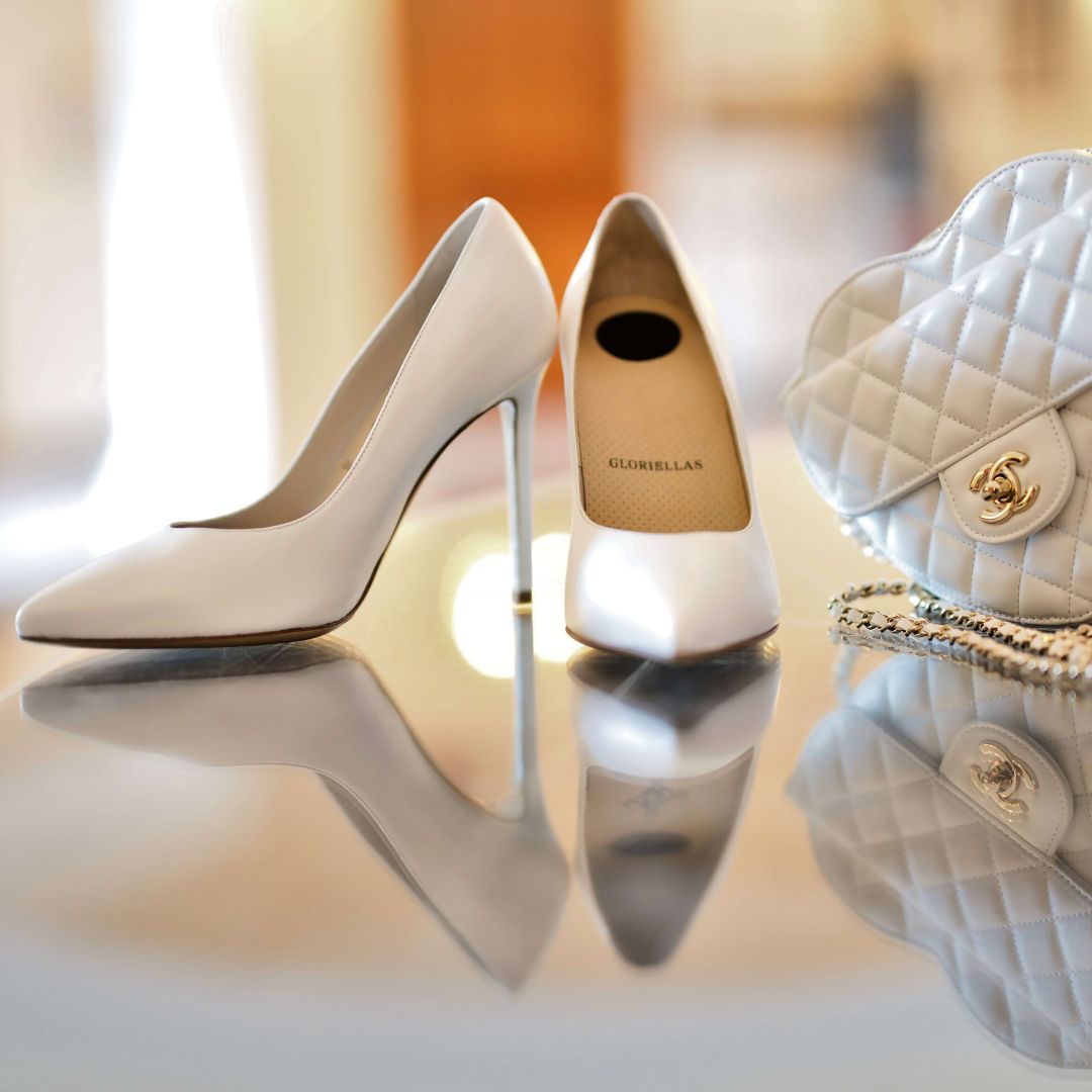 GLORIELLAS STILETTO VENICE Gloriellas Stilettos Venice weisse Pumps weiße High Heels bequeme High Heels Brautschuhe