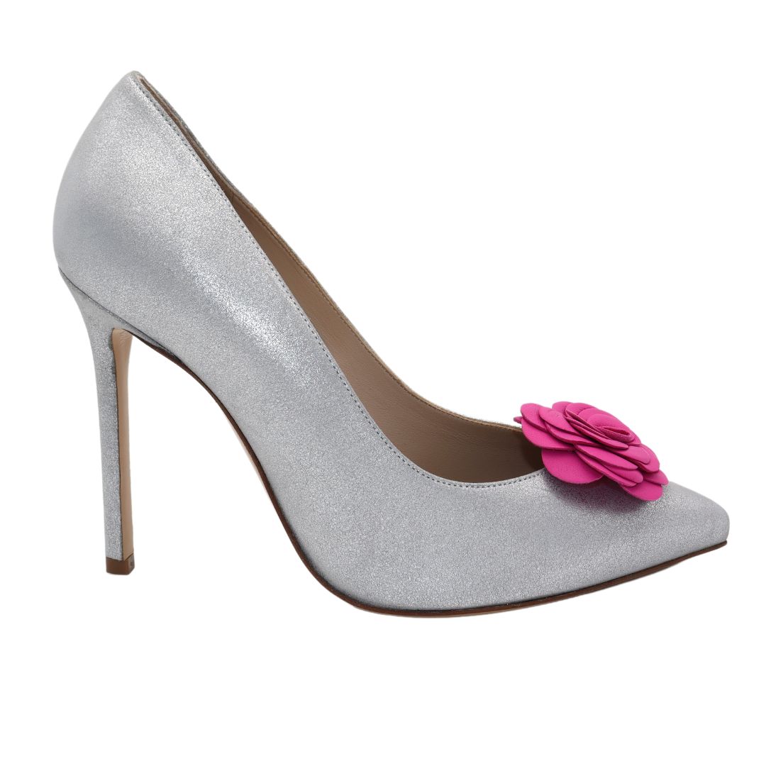 GLORIELLAS Schuhclip Pink Camelita Gloriellas Schuhclip Pink Camelita Blütenform aus echtem pinken Leder und silberne High Heels