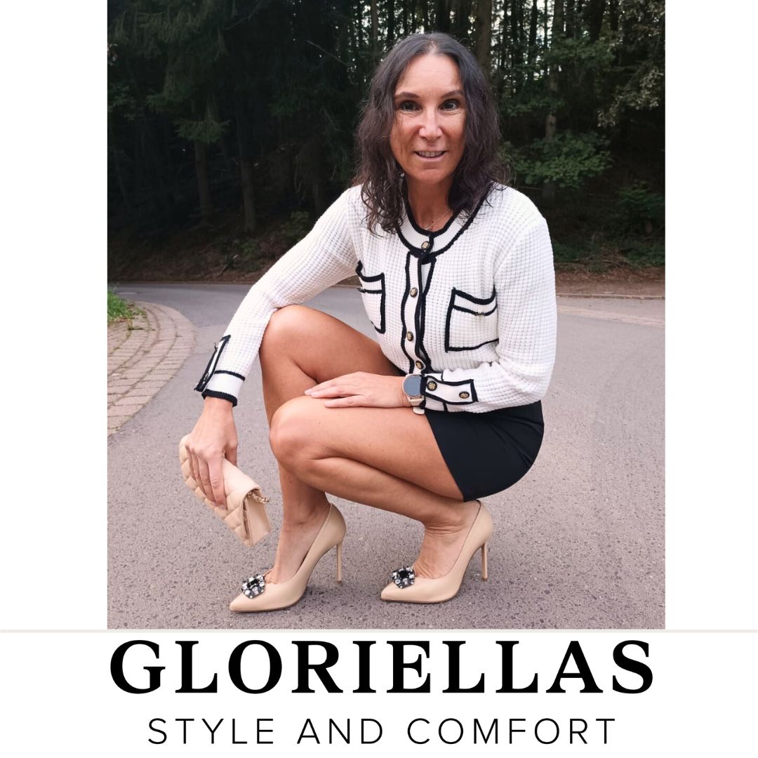 GLORIELLAS Schuhclip Black Star Gloriellas Schuhclip Black Star Schuhaccesoire mit Glitzersteinen und beige High Heels