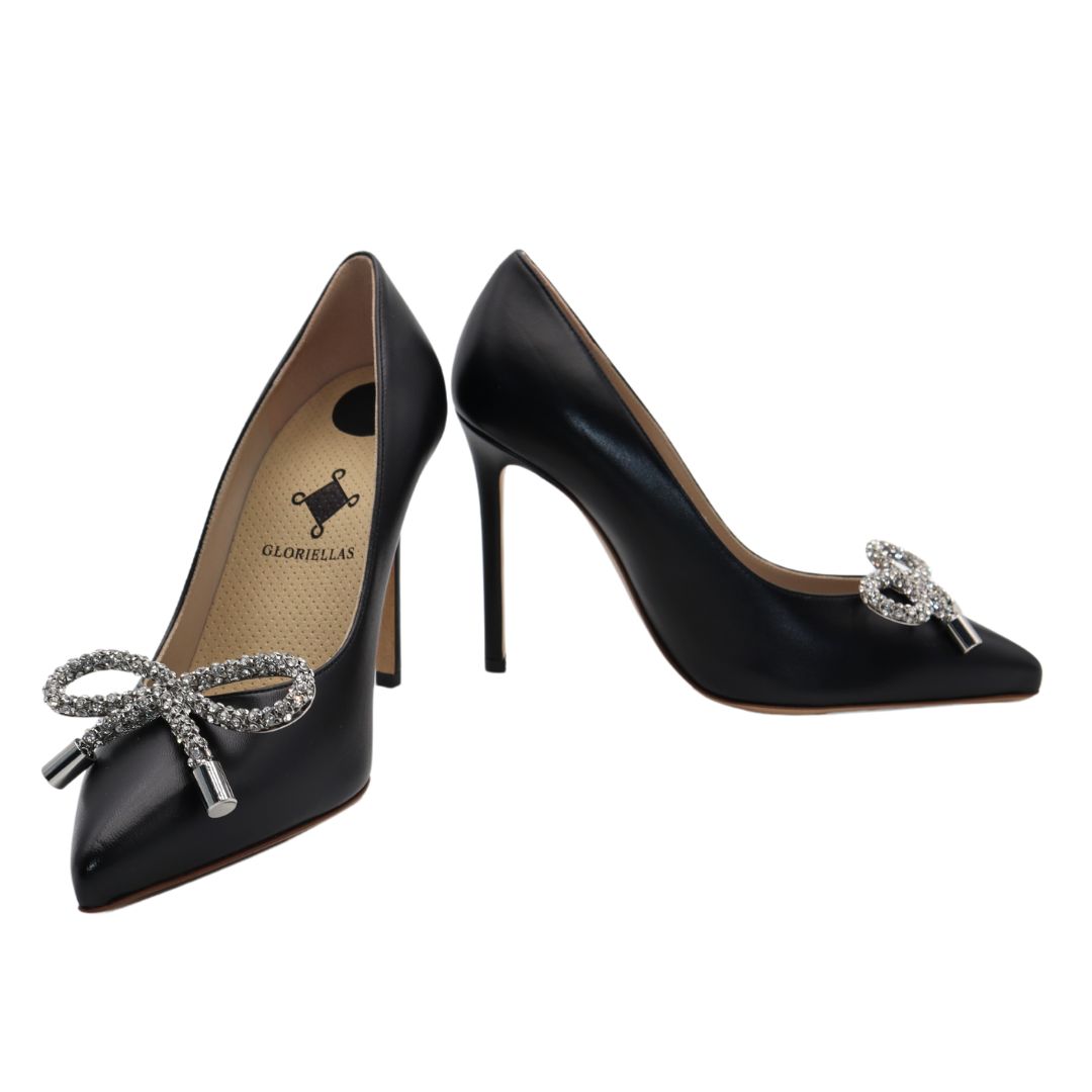 GLORIELLAS Clip Crystal loop GLORIELLAS Schuhclip Crystal look glitzernde Schleifenapplikation aus Metall  mit schwarzen High Heels