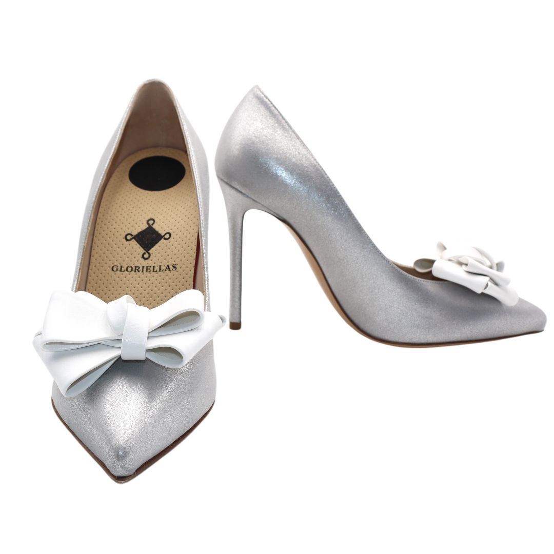GLORIELAS Clip White Party Gloriellas Schuhclip White Party weie Schleife aus veganem Leder mit silbernen High Heels