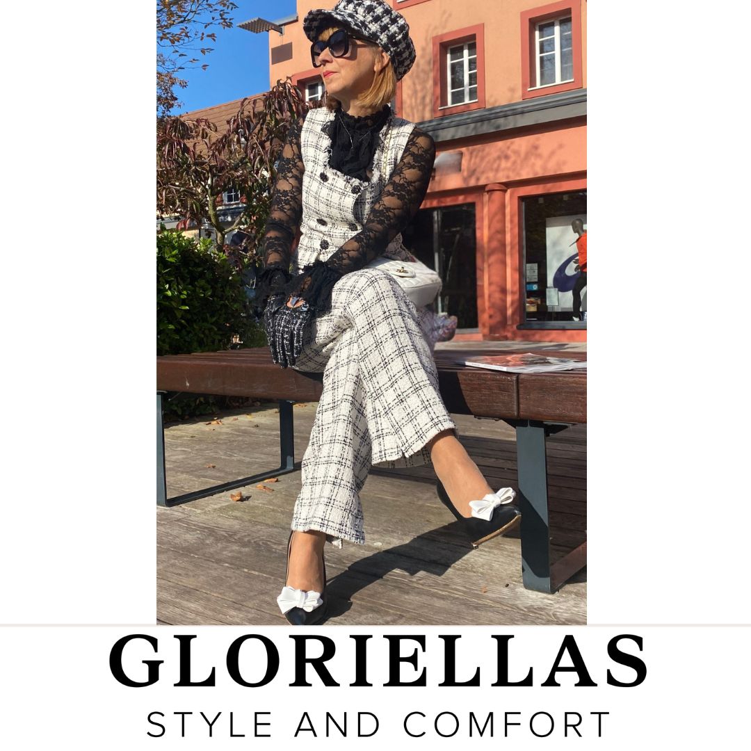 GLORIELLAS Schuhclip White Party Gloriellas Schuhclip White Party weie Schleife aus veganem Leder mit schwarzen High Heels im schwarz weiß look